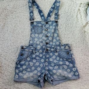 Cherokee Daisy Print Overall Shorts